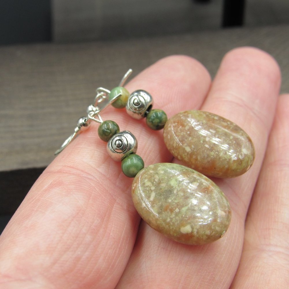 Sterling Silver Brown Speckled & Green Stone Earrings Vintage - Picture 2 of 5